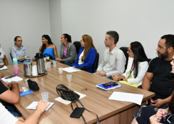 Governo do Tocantins fecha parceria com município de Palmas para atendimento dos pacientes com deficiência intelectual