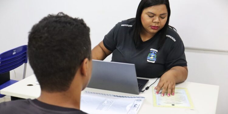 Escritório Social e Instituto de Identificação promovem emissão de Carteiras de Identidade para egressos do Sistema Penal em Palmas