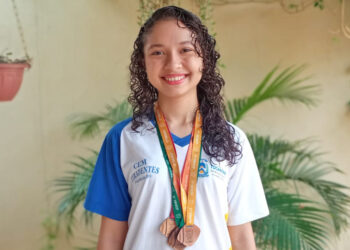 Programa de Iniciação Científica oferece bolsas no valor de R$ 300 para estudantes medalhistas da Obmep 2023