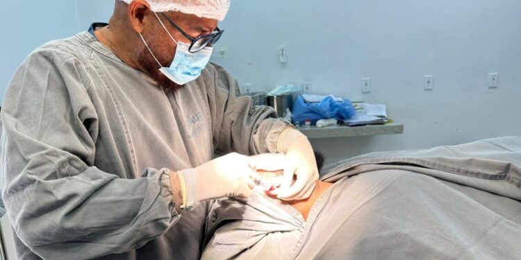 Hospital Regional de Augustinópolis realiza cirurgia inédita reparadora de otoplastia