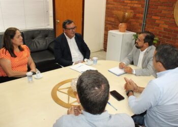 Em reunião na Sics, o representante da ACIG, Jair Sakai, apresentou mais detalhes do projeto. Em 2023, a Feira contou com mais de 30 expositores de diversas áreas de atuação