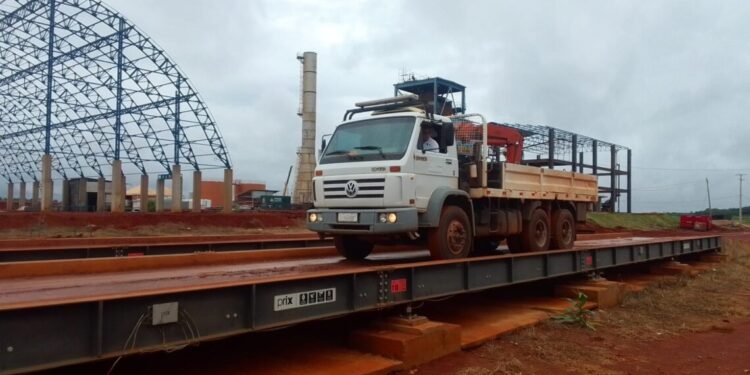 Balanças industriais das empresas da Ferrovia Norte-Sul passam por verificação metrológica