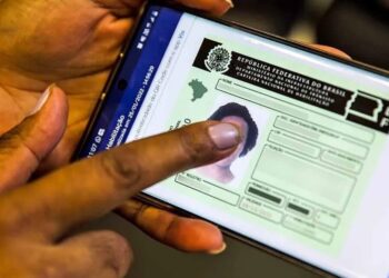 É possível renovar a CNH pela internet? Saiba como funciona o processo