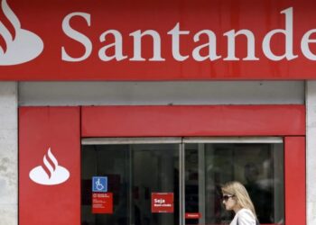 Santander anuncia recompra de US$ 1,57 bi em ações e aumento de dividendos