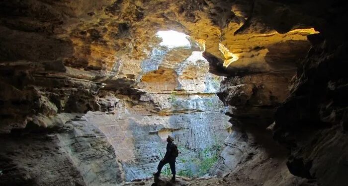 Fuga de Mossoró: Área de caatinga próxima a presídio é repleta de animais peçonhentos e cavernas