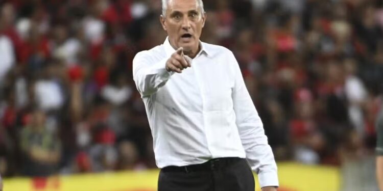 Tite comenta vaias a Pedro no Flamengo e rebate fama de retranqueiro: “Estigma do gaúcho”