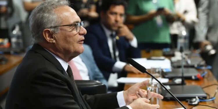 Autor da CPI da Braskem, Renan discute com colegas, diz que querem “domesticar” comissão e anuncia saída