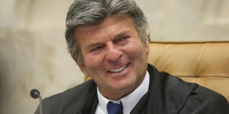 Fux é o próximo ministro a se aposentar por idade; saiba quando ele deixa o STF