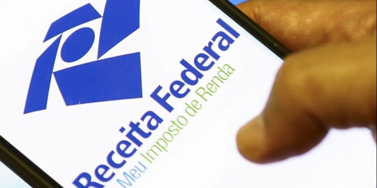 IRPF 2024: Receita paga nesta quinta-feira (29) restituição de lote residual