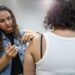 Saúde de Palmas amplia grupos prioritários para dose de reforço da vacina bivalente