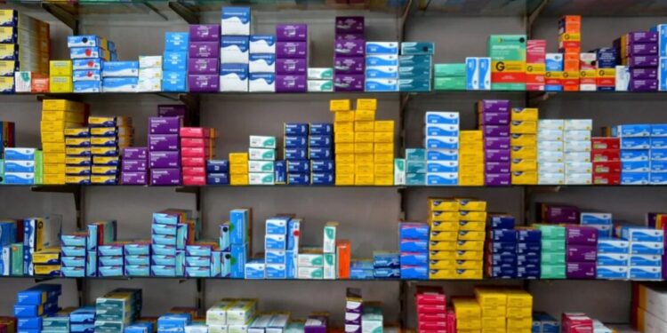 Reajuste do ICMS vai encarecer medicamentos no Brasil, afirma Abrafarma