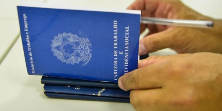 Auditoria do TCU encontra R$ 1 bi pago irregularmente no seguro-desemprego de 2018 a 2022