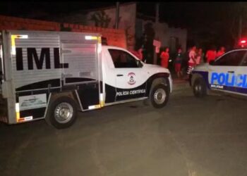 Acusada de matar mulher que estava tomando banho na casa do ex-companheiro vai responder por homicídio qualificado