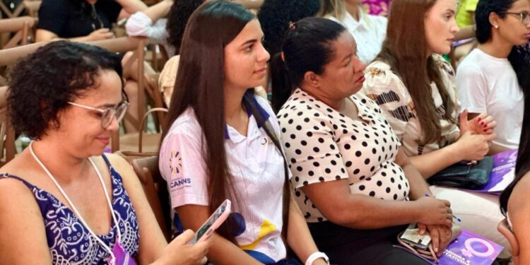 Em Colinas, Governo do Tocantins realiza capacitação para incentivar a participação das mulheres em espaços de decisão