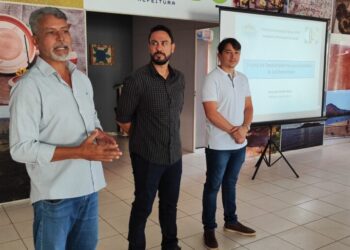 “Temos o objetivo de acabar com a Leishmaniose no nosso município”, diz secretário municipal de saúde de Lajeado durante reunião com a comunidade.