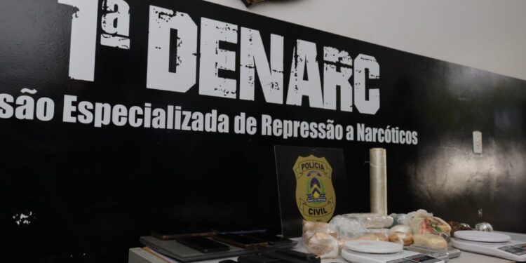 Em Palmas, Polícia Civil desarticula ponto de vendas de drogas e apreende mais de 4kg de entorpecentes