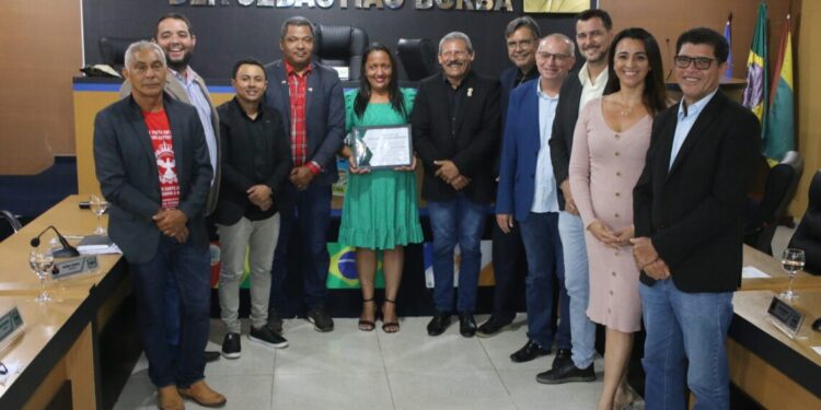 Extremos marcam sessão em Miracema