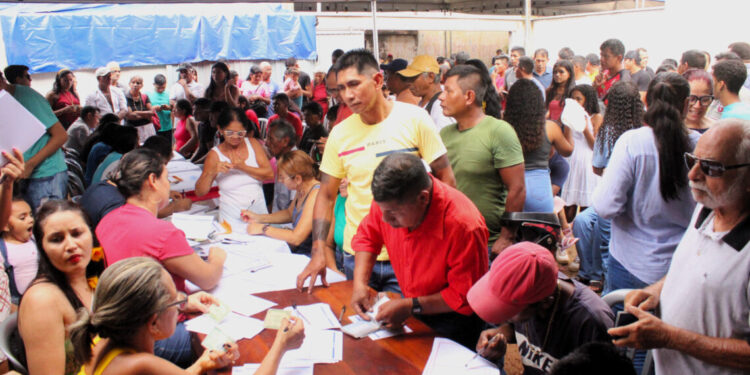 Multidão prestigia Ato de Filiação em Tocantínia