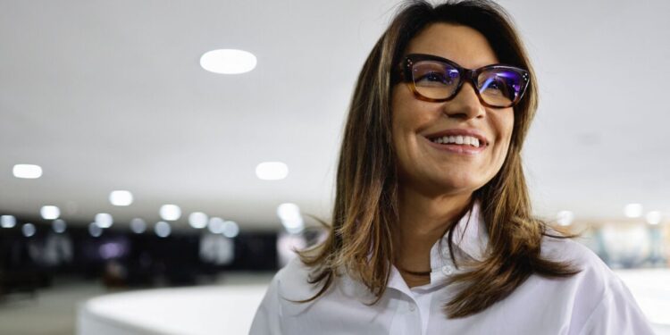Janja critica falta de representatividade no STF: “Espero que seja espaço de mais mulheres”