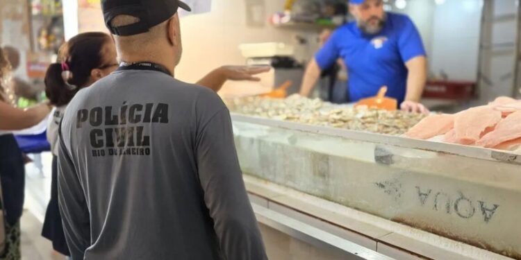 Semana Santa: dois presos e um comerciante detido por venda irregular de peixes