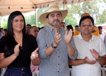Em visita à Agrosudeste, primeira-dama Karynne Sotero destaca potencial dos produtos da agricultura familiar