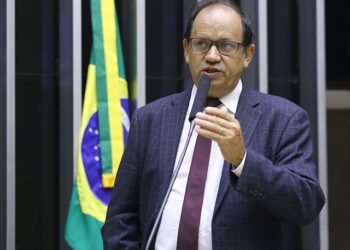 Deputado Federal Eli Borges vota contra retorno da cobrança do Seguro DPVAT e classifica como retrocesso a aprovação