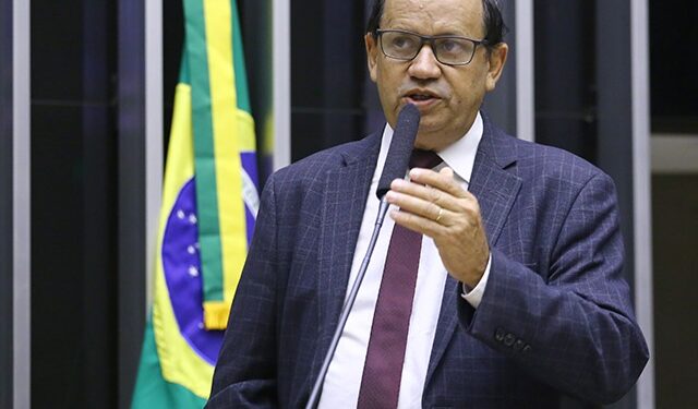 Deputado Federal Eli Borges vota contra retorno da cobrança do Seguro DPVAT e classifica como retrocesso a aprovação