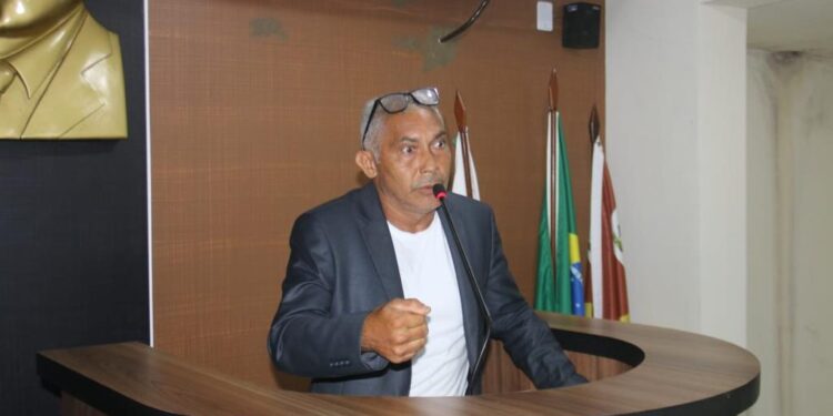 Vereador Assis quer redutor de velocidade no Correntinho e melhorias em estradas vicinais