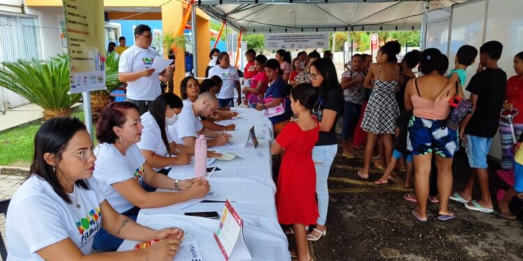 Famílias que se enquadram no Bolsa Família recebem diversos atendimentos em mutirão da Prefeitura de Lajeado.