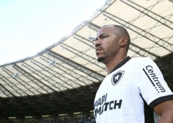 Marlon Freitas sofreu concussão em partida contra o Cruzeiro Foto: Vitor Silva/Botafogo
