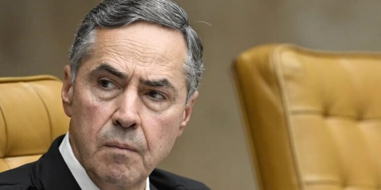 Barroso diz existir “modelo de negócios” engajado nas redes pelo ódio