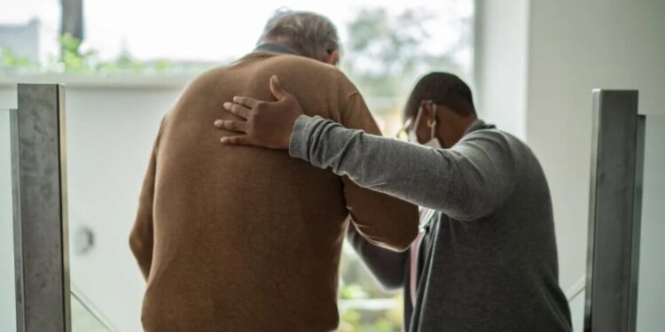 Terapia com anticorpo pode reduzir a progressão do Parkinson, mostra estudo