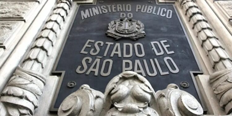 PCC financiou campanhas políticas em troca de favorecimento em licitações, diz MP