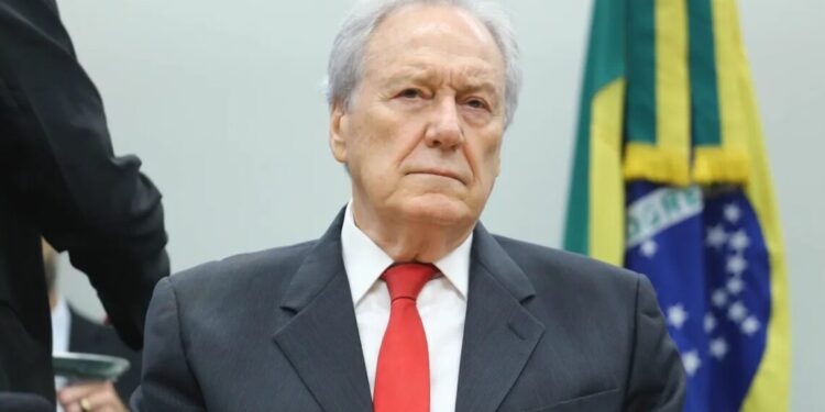 Presidente de comissão que ouvirá Lewandowski prevê ambiente mais amistoso do que existia em sessões com Dino
Vinicius Loures/Câmara dos Deputados