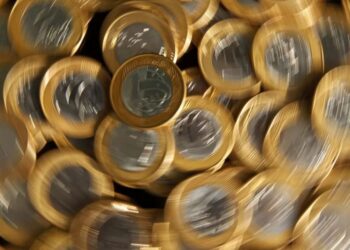 FMI piora projeção fiscal do Brasil em 2024 e não acredita em superávit com Lula