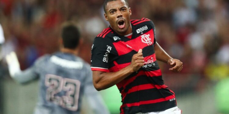 Brasileirão: Flamengo vence São Paulo e aumenta pressão sobre Carpini