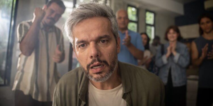 No filme, o personagem passa a ter visões das reais vocações das pessoas só de encostar nelas
Divulgação