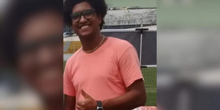 Professor negro preso em SP sob acusação de sequestro dava aula na hora do crime, diz escola