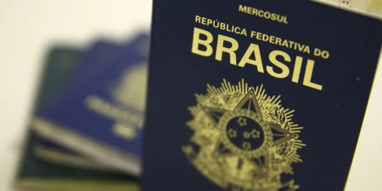 Após tentativa de invasão hacker, PF suspende agendamento de emissão de passaportes pela Internet