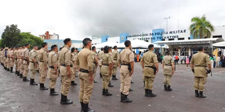 Militares durante solenidade — Foto: Antônio Gonçalves/Governo do Tocantins