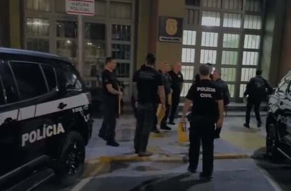 Megaoperação em SP visa desarticular organização criminosa especializada em golpes cibernéticos
Polícia Civil de São Paulo