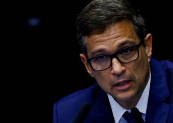 Inflação mantém trajetória de queda, mas expectativas estão elevadas, diz Campos Neto