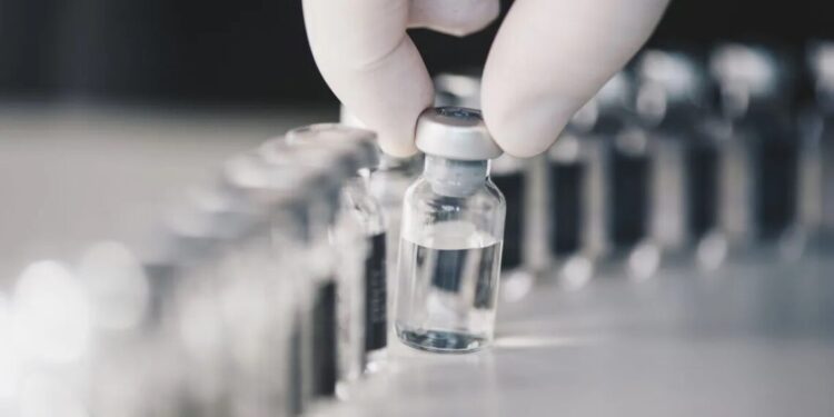 Nova vacina contra câncer de pele entra em última fase de testes