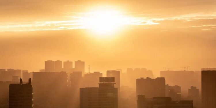 Tempo seco e El Niño são responsáveis por onda de calor no Brasil, diz especialista