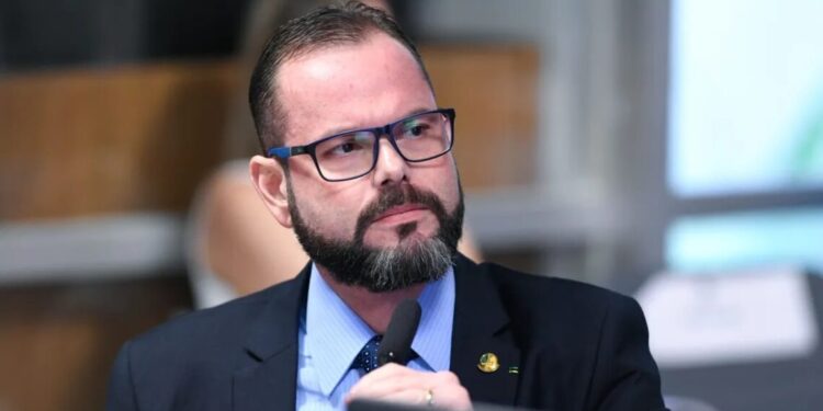 TSE retoma na terça (30) julgamento sobre cassação do mandato de Jorge Seif