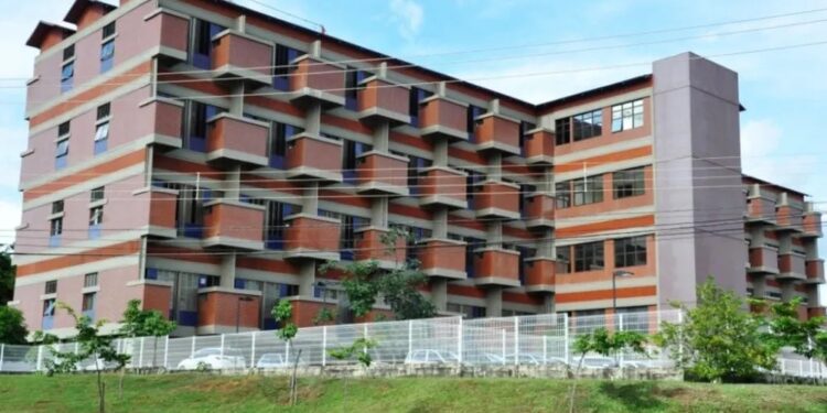 Saúde vai contratar médicos especialistas em cirurgia pediátrica; salário pode chegar R$ 22 mil
