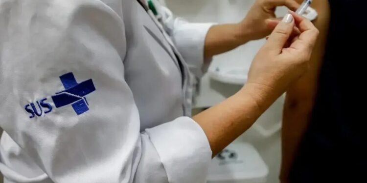 Ministério da Saúde inclui novo grupo prioritário para vacinação contra o HPV