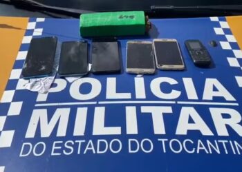 Suspeito de tráfico é preso com maconha e seis celulares dentro de sacola em Araguaína