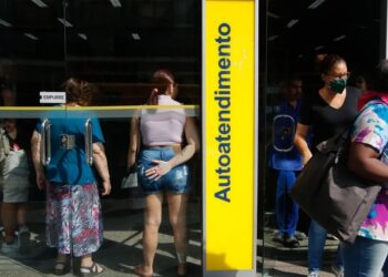 Dia do Trabalho: veja se banco considera 1º de maio como dia útil para pagar contas