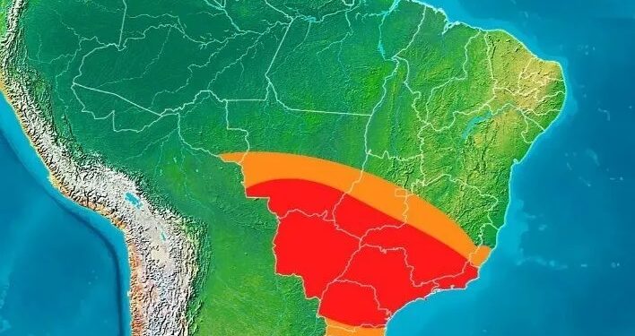 Área vermelha do mapa indica locais afetados pela onda de calor
Climatempo